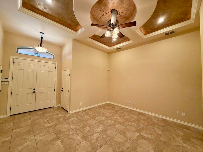 Building Photo - 420 Sabal Loop