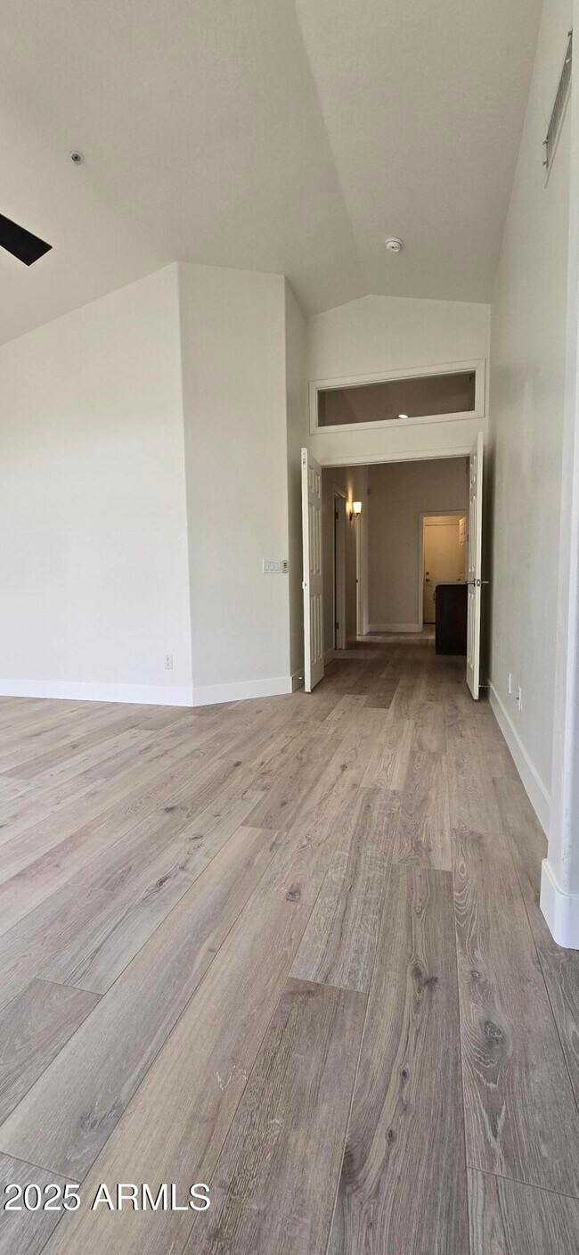 Building Photo - 10089 E Friess Dr