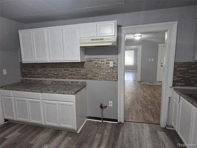 Building Photo - 3053 Tillman St