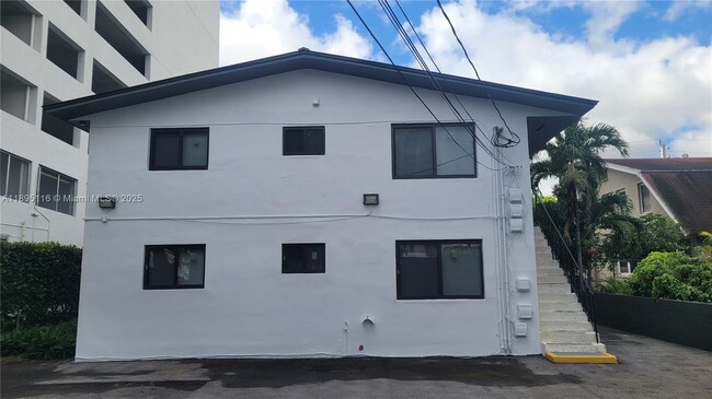 Building Photo - 43 Glen Royal Pkwy