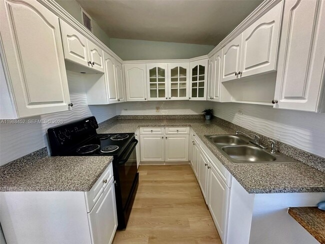 Building Photo - 15920 Bunche Park School Dr