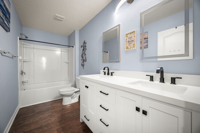 Building Photo - Spacious 4-Bedroom Home with Fenced Yard & Community Amenities – Available June 30th!