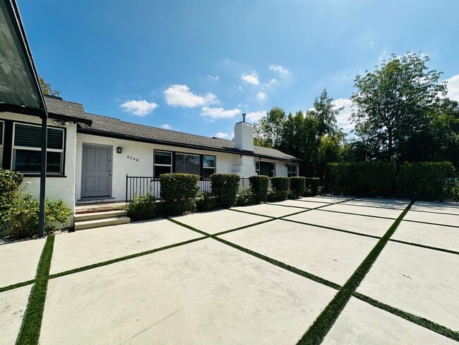 Building Photo - 5148 Otis Ave