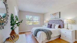 Building Photo - 1120 N Shore Dr NE