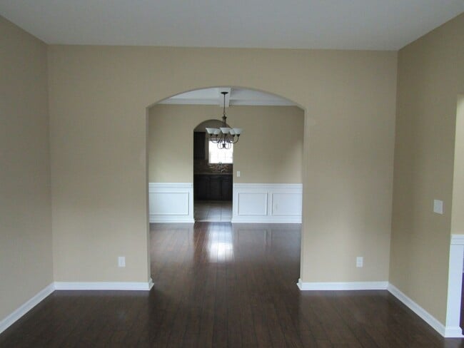 Building Photo - 908 Blane Ln