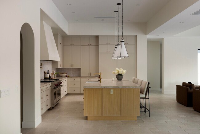 Building Photo - 80805 Vista Bonita Trail