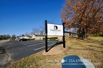 Building Photo - 208 John St