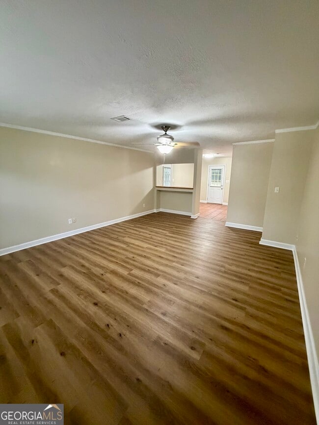 Building Photo - 513 Cherokee Ct