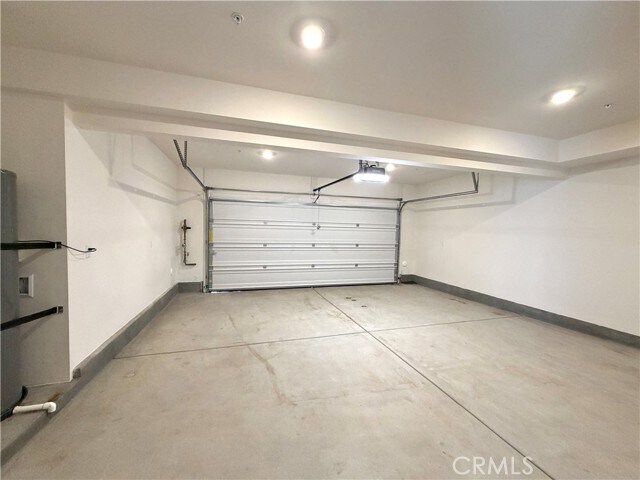 Building Photo - 3590 Indigo Privado