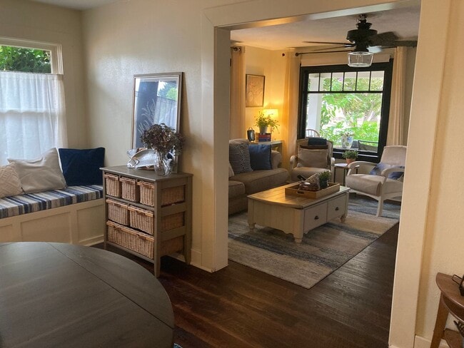 Building Photo - Fully Furnished Cottage in Camas Available for 7 Months!