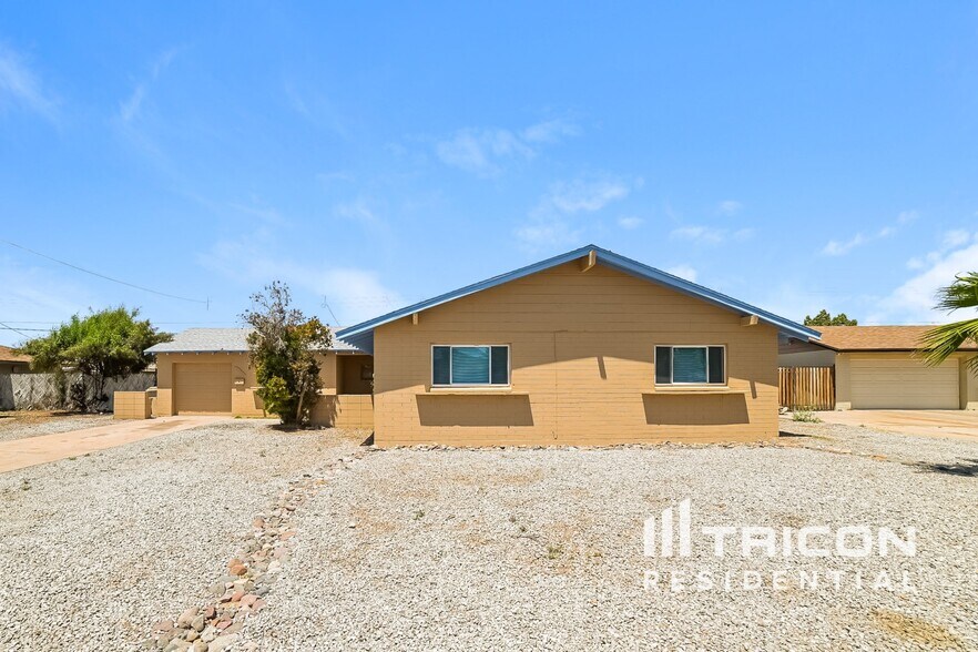 Primary Photo - 6006 W Medlock Dr