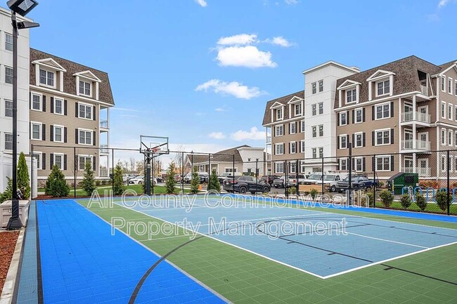 Building Photo - 320 Middlesex Ave