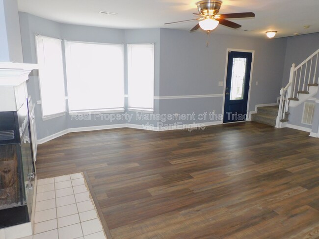 Building Photo - 5101 Mountain Ash Ct