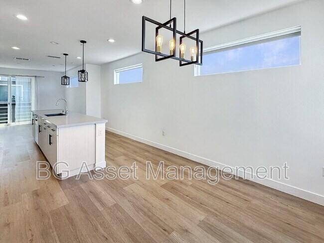 Building Photo - 3909 Wattling St