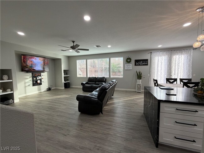 Building Photo - 3343 Tara Leigh Ave