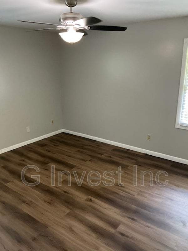 Building Photo - 2351 Emerald Falls Dr