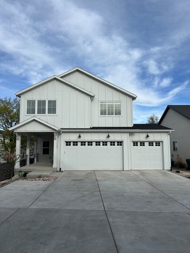 Building Photo - 7409 S Drake Park Ct