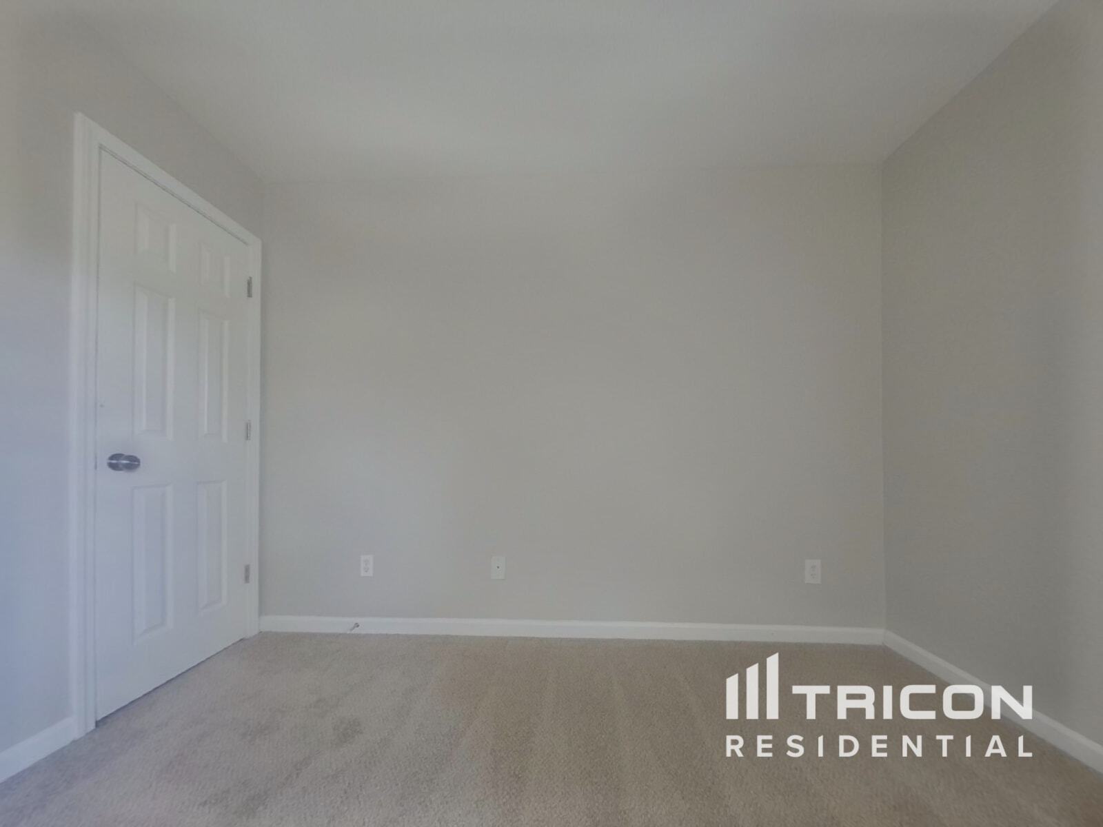 Building Photo - 824 Tibwin Pl SE
