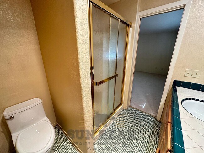 Building Photo - Ranch-style home with Spanish / Mediterranean influences!  Dog upon approval!