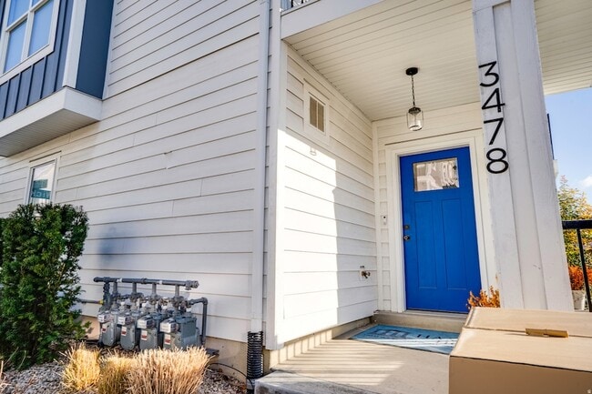 Building Photo - 3478 S Wick Pl