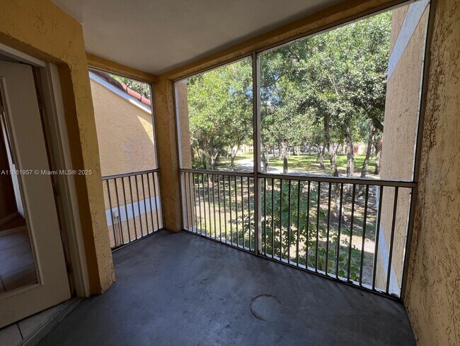Building Photo - 2350 NW 33rd St