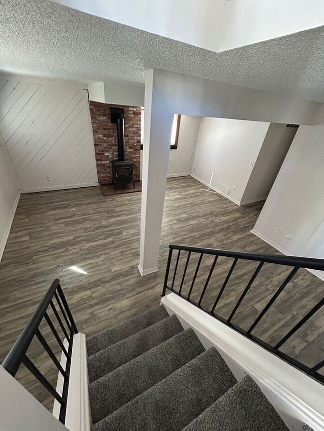 Building Photo - 8555 S Estes St