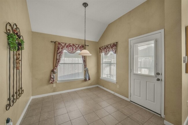 Building Photo - 18930 Magnolia Arbor Ln