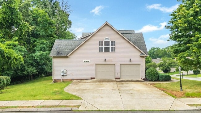 Building Photo - 7178 Neville Dr