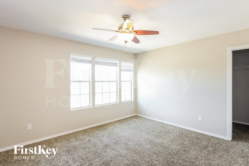 Building Photo - 114 Prato Palma