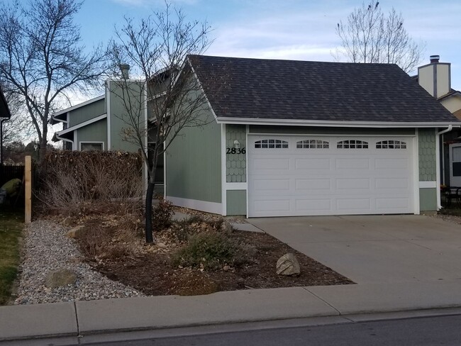 Building Photo - 4B/2B Home with Attached Garage in Longmon...