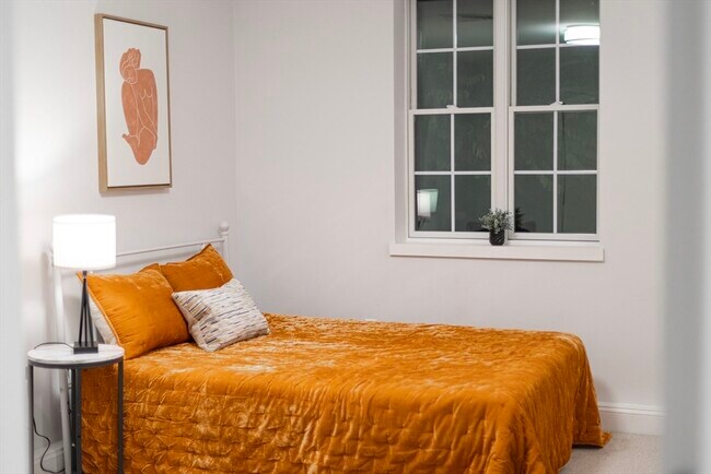 Building Photo - 1505 Commonwealth Ave