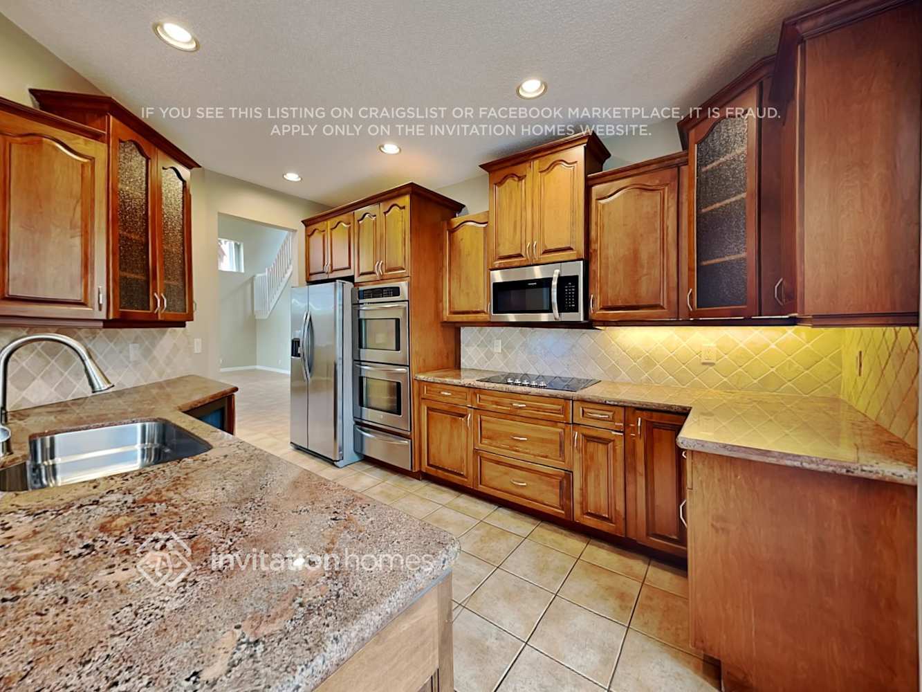 Building Photo - 6111 NW 58th Way