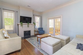 Building Photo - 2217 13th St