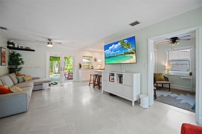 Building Photo - 350 NE 59th St