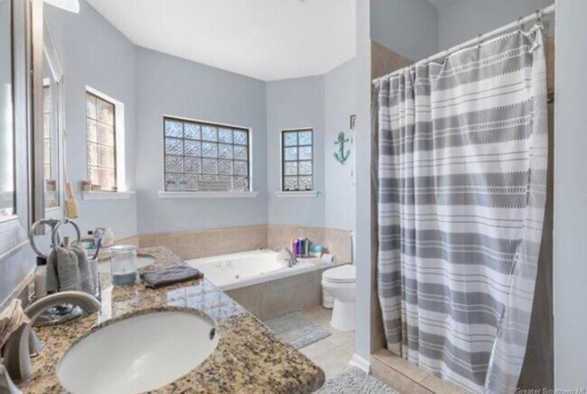 Building Photo - Moss Bluff Area