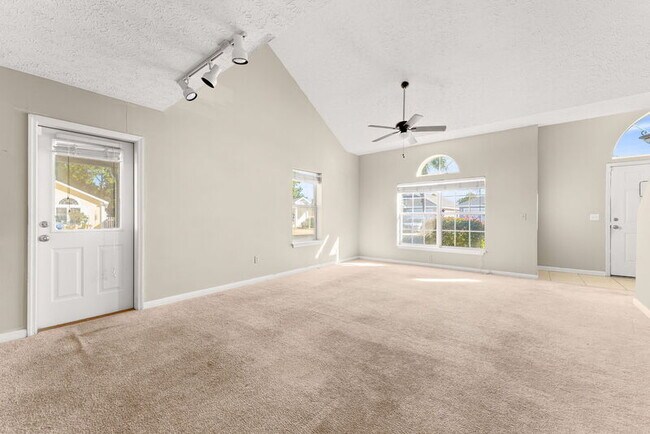 Building Photo - 133 White Cap Wy