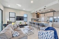 Building Photo - 99 Seaside Ave