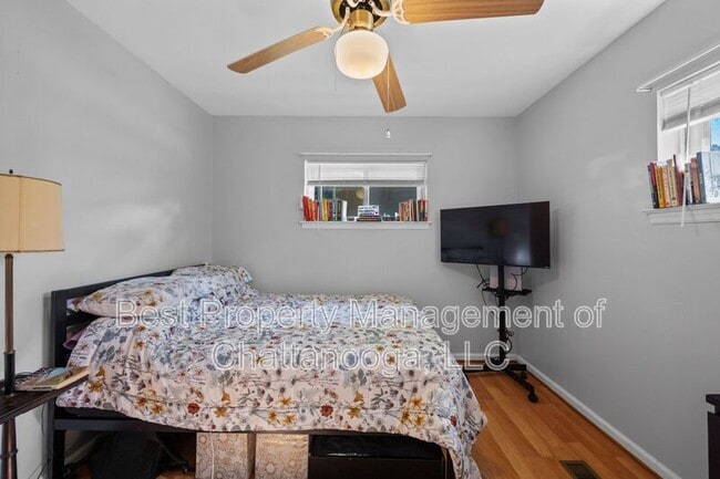 Building Photo - 9851 Millsaps St