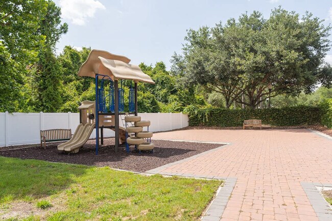 Building Photo - 2901 Edenshire Wy