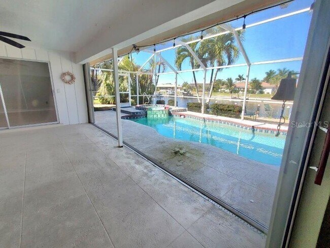 Building Photo - 1450 Appian Dr