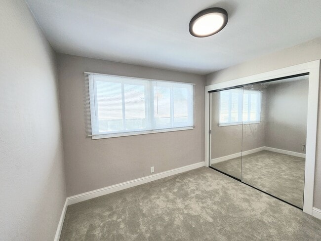 Building Photo - 3 bedroom Daly city home