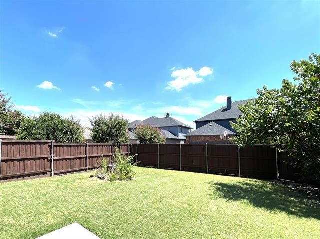 Building Photo - 4400 Avebury Dr