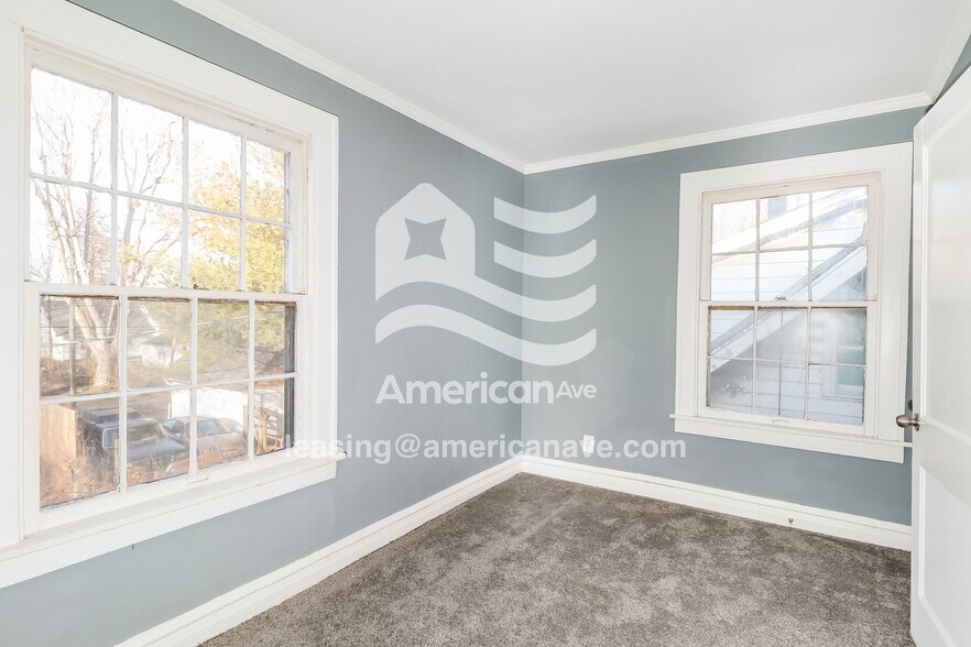 Building Photo - 711 Haney Ave