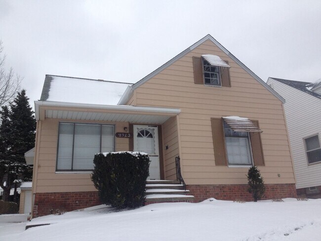 Primary Photo - 4913 E 86th St