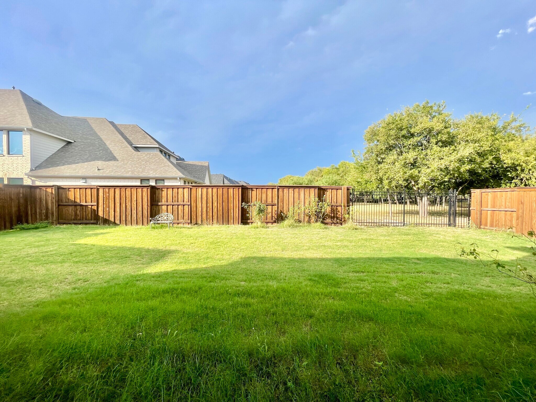 Building Photo - 4460 Durst Ln