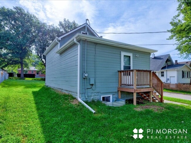 Building Photo - 4988 S 41st Ave