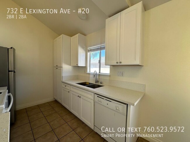 Building Photo - Best Deal in El Cajon!