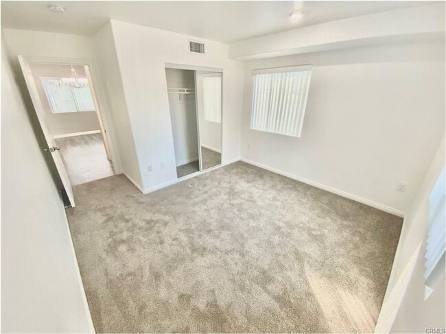 Building Photo - BROADWAY(10617)