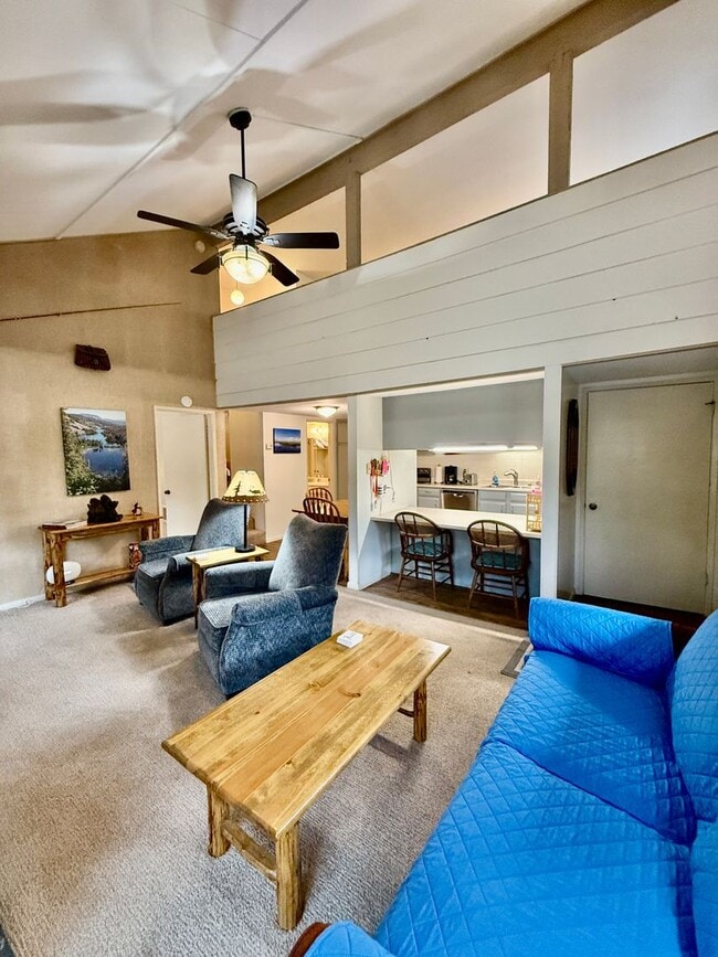 Building Photo - Winter Rental – Mountain Shadows, Center o...