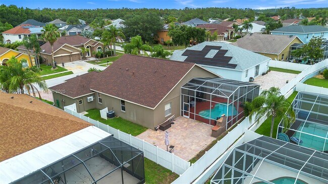 Building Photo - 10327 Meadow Crossing Dr